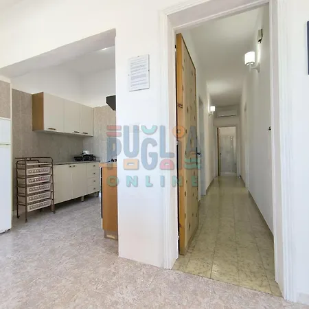 Apartment La Torre Piano Terra Vista Mare Puglia On Line