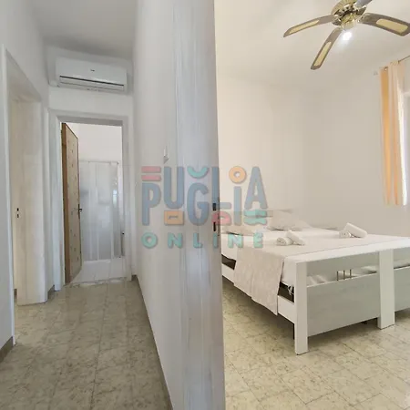 Apartment La Torre Piano Terra Vista Mare Puglia On Line *