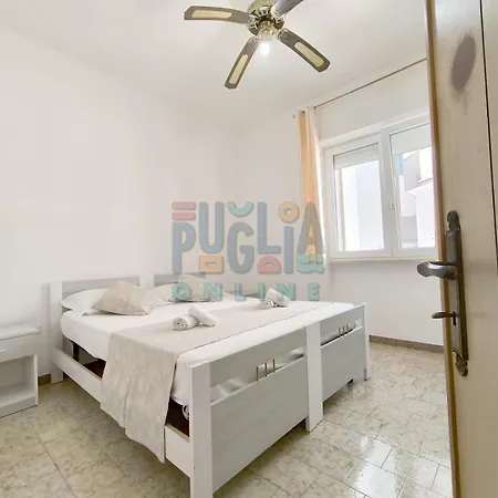 Apartment La Torre Piano Terra Vista Mare Puglia On Line *